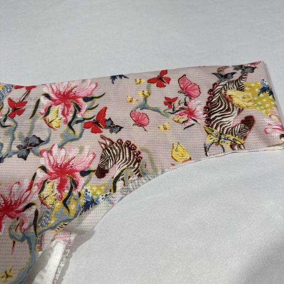 NWT $20 Spanx [ PLUS 2X ] Breathable Under Statements Thong‎ in Floral Zebra - Picture 8 of 11